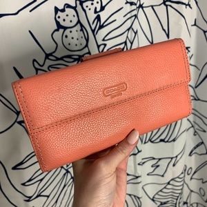 pink coach wallet!